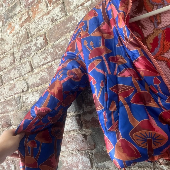 Farm Rio Wild Horses Mushroom Reversible Tricot Puffer Jacket - Picture 8 of 9